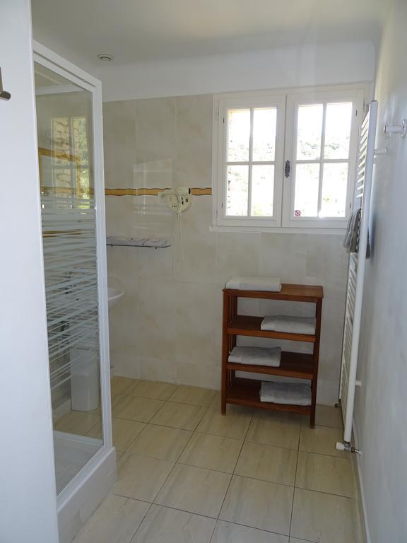 Domaine De La Grange Neuve Hotel La Roque-sur-Pernes Kültér fotó