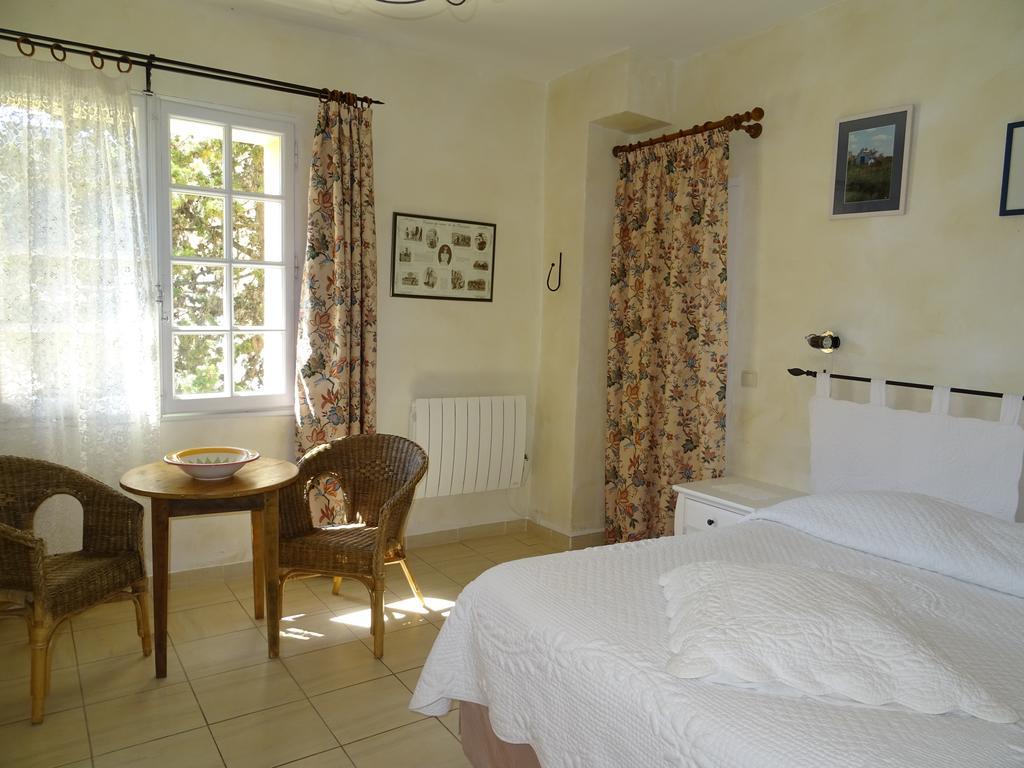 Domaine De La Grange Neuve Hotel La Roque-sur-Pernes Kültér fotó