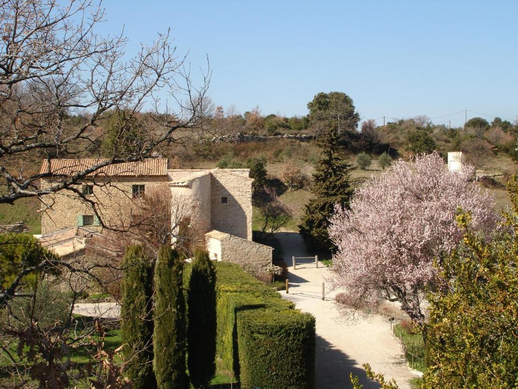Domaine De La Grange Neuve Hotel La Roque-sur-Pernes Kültér fotó